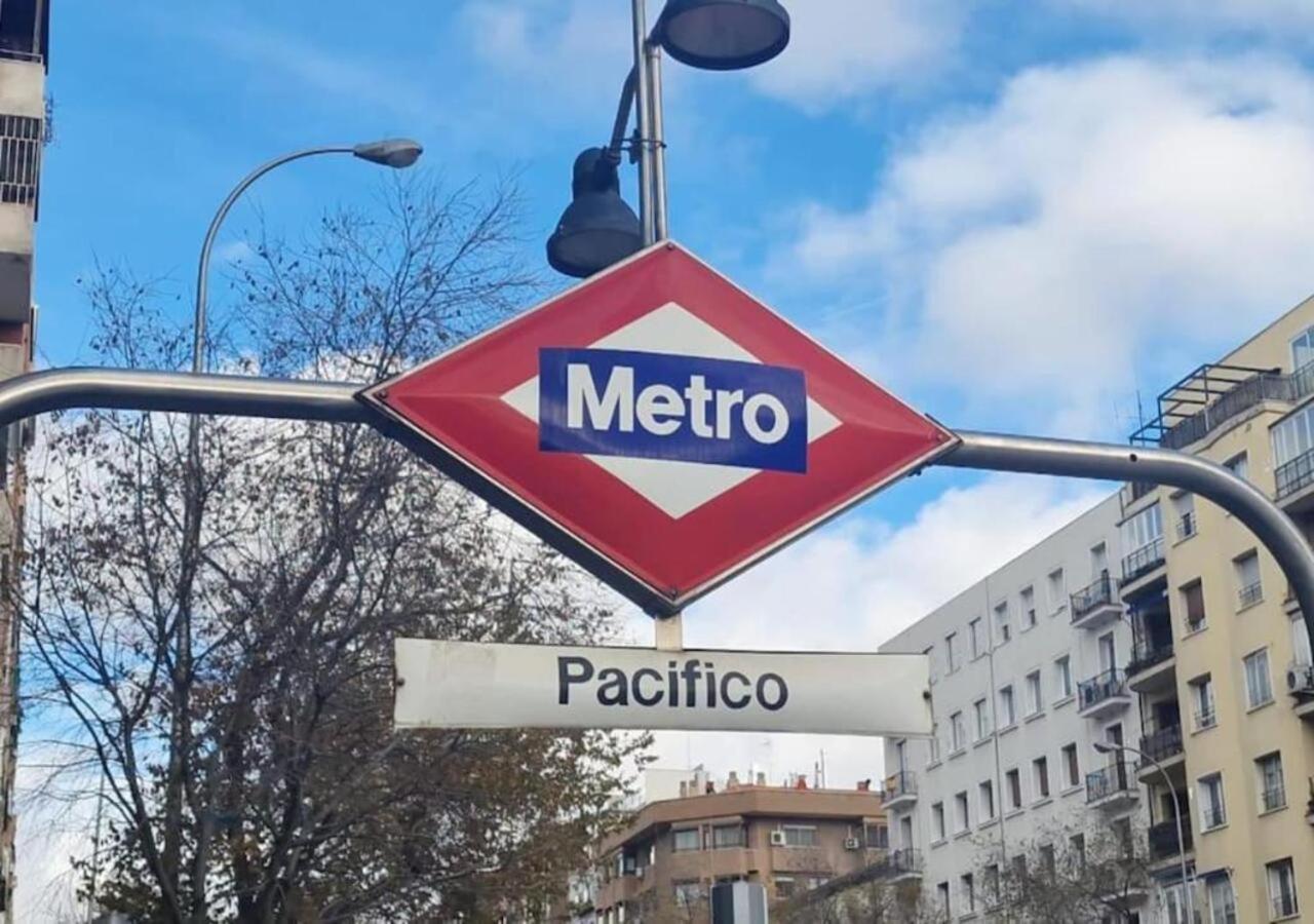 Nuevo 5 Personas Super Centrico Retiro Lujo Lägenhet Madrid Exteriör bild